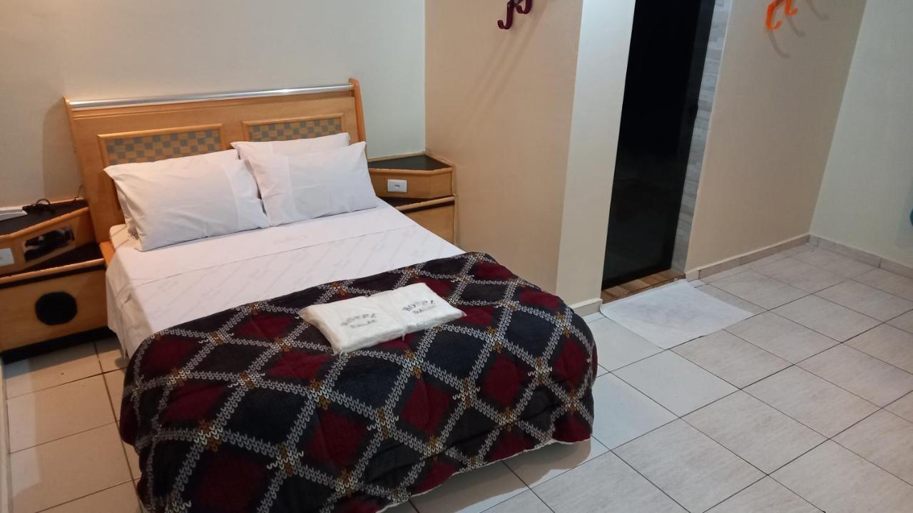 Hotel Dalias 瓜卢流斯 外观 照片
